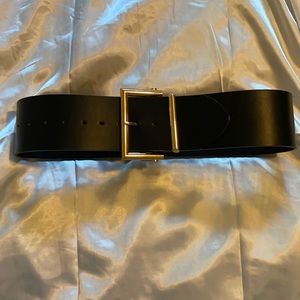 Wide waist belt